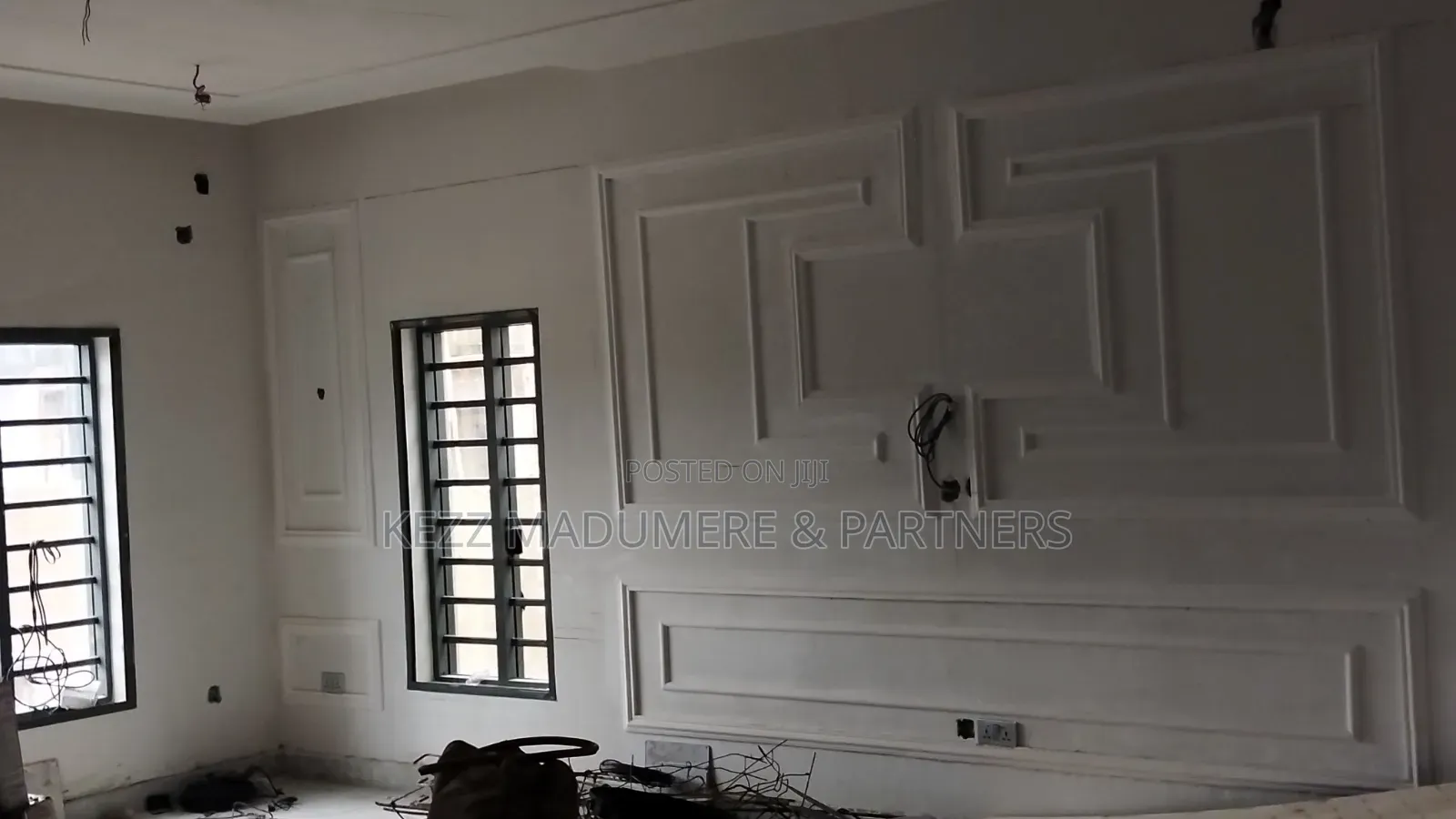 4bdrm Duplex in Near Golf Estate By, New Layout for sale in New Layout
