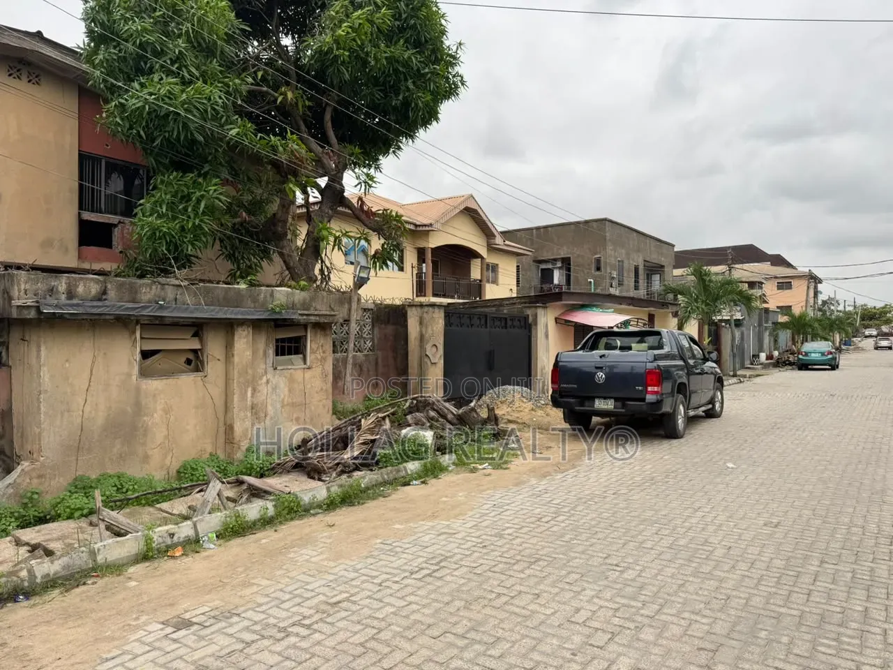 3bdrm Block of Flats in Ago Palace for sale in Ago Palace