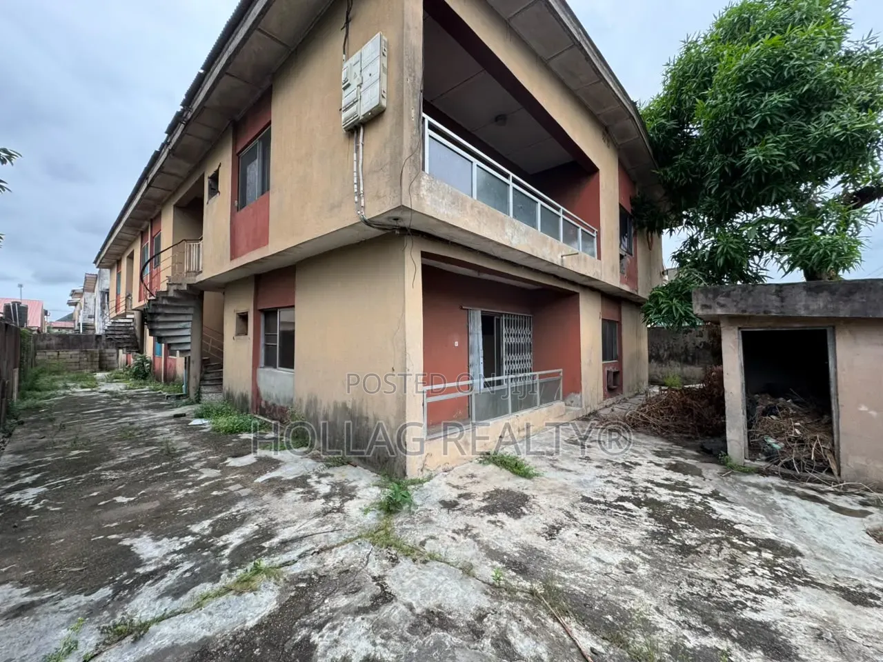3bdrm Block of Flats in Ago Palace for sale in Ago Palace
