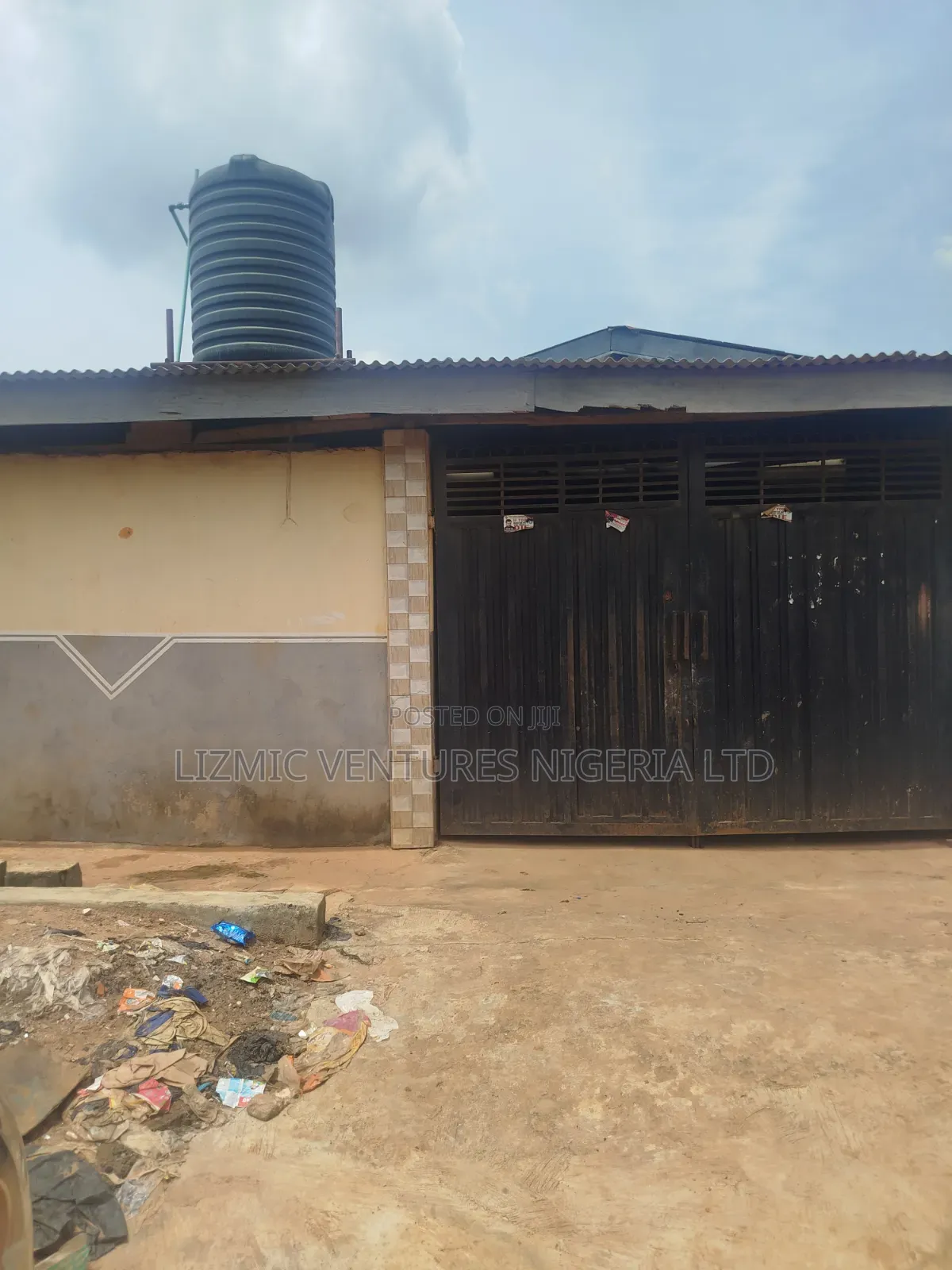 3bdrm Bungalow in Agric Estate, Igando / Ikotun/Igando for sale in Igando / Ikotun/Igando
