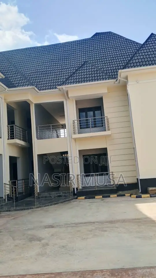 2bdrm Block of Flats in Lugbe District for sale in Lugbe District
