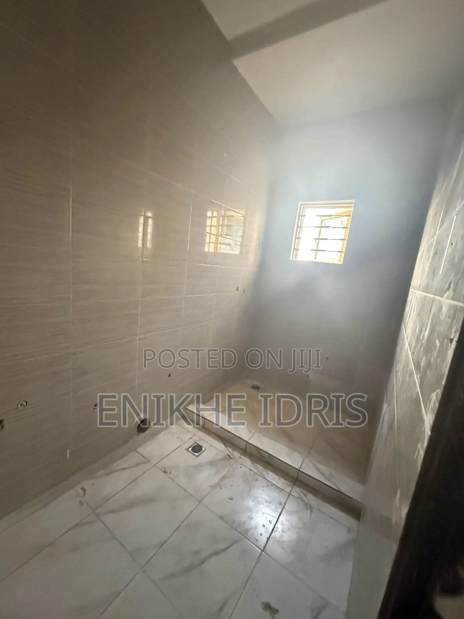 3bdrm Block of Flats in Beaufort Court, Lugbe District for sale in Lugbe District
