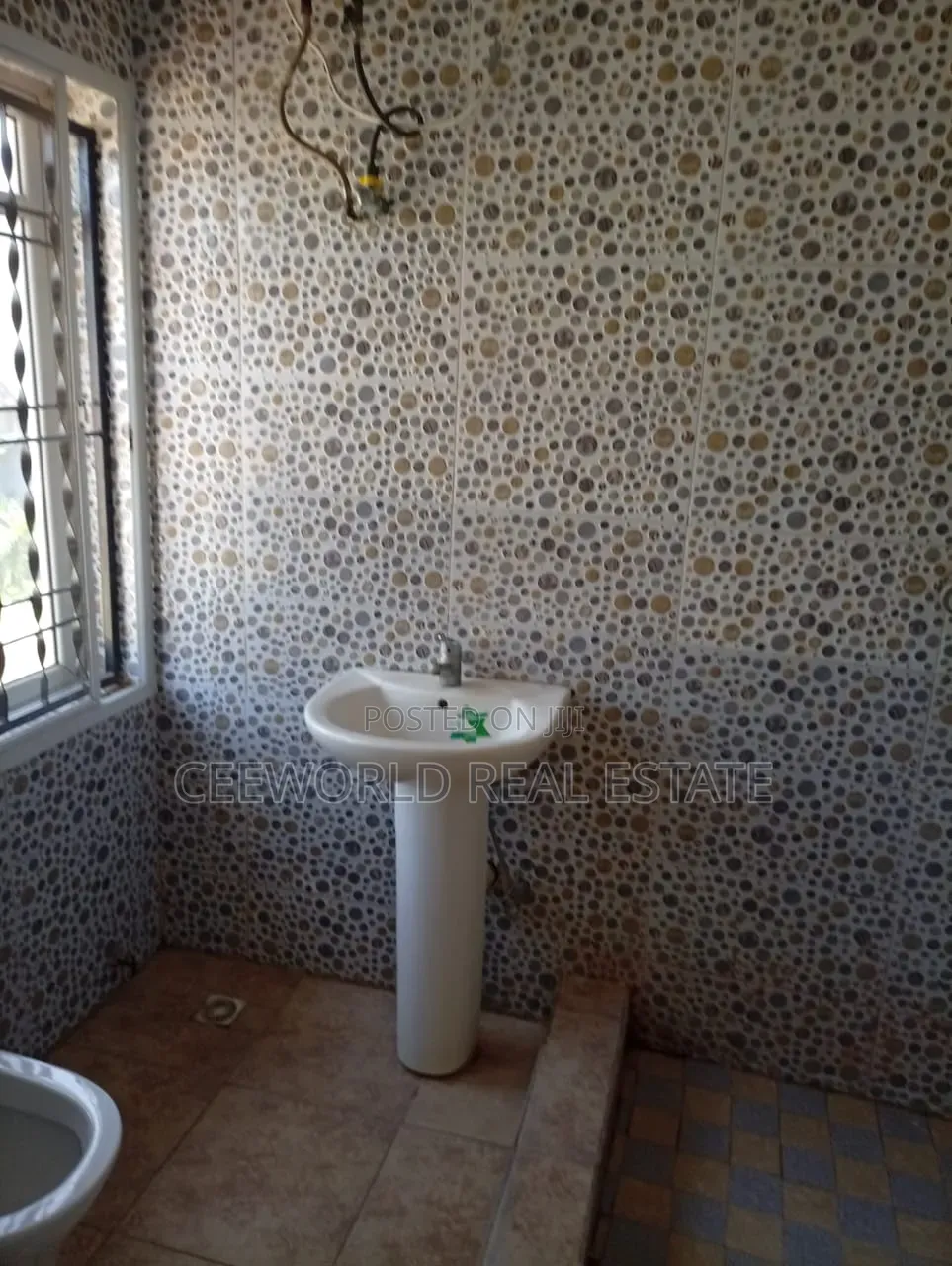 4bdrm Duplex in Oluyole Main Estate for rent in Oluyole Estate