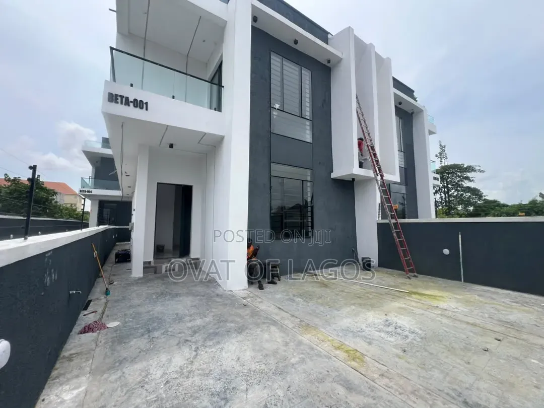 4bdrm Duplex in Lekki Scheme 2 for sale in Lekki Phase 2