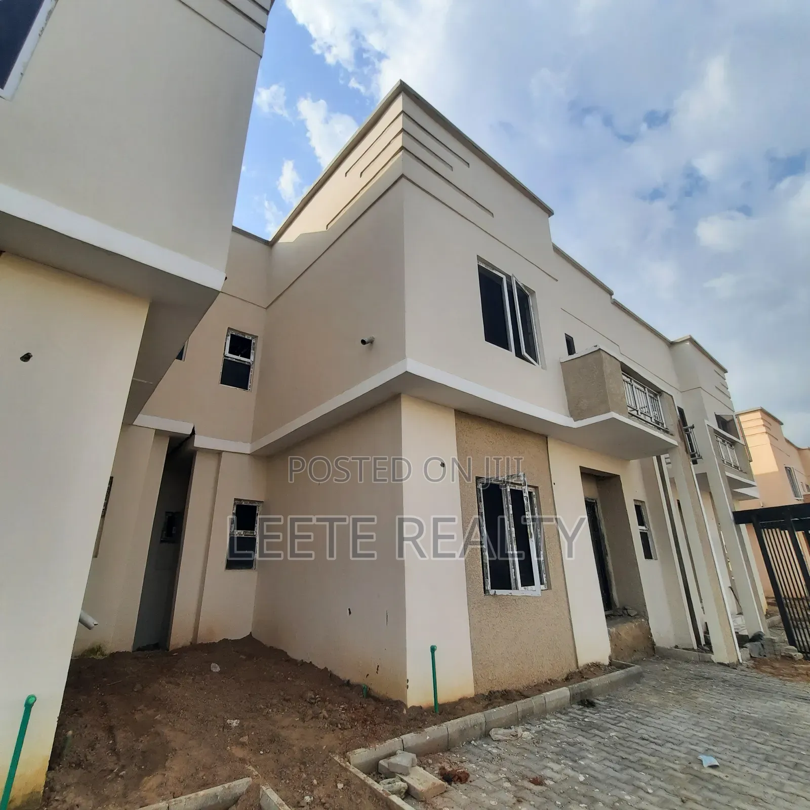 4bdrm Townhouse / Terrace in Galadimawa for rent in Galadimawa