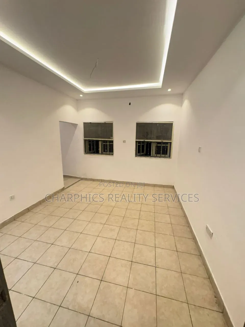 Mini Flat in Ikota for rent in Ikota