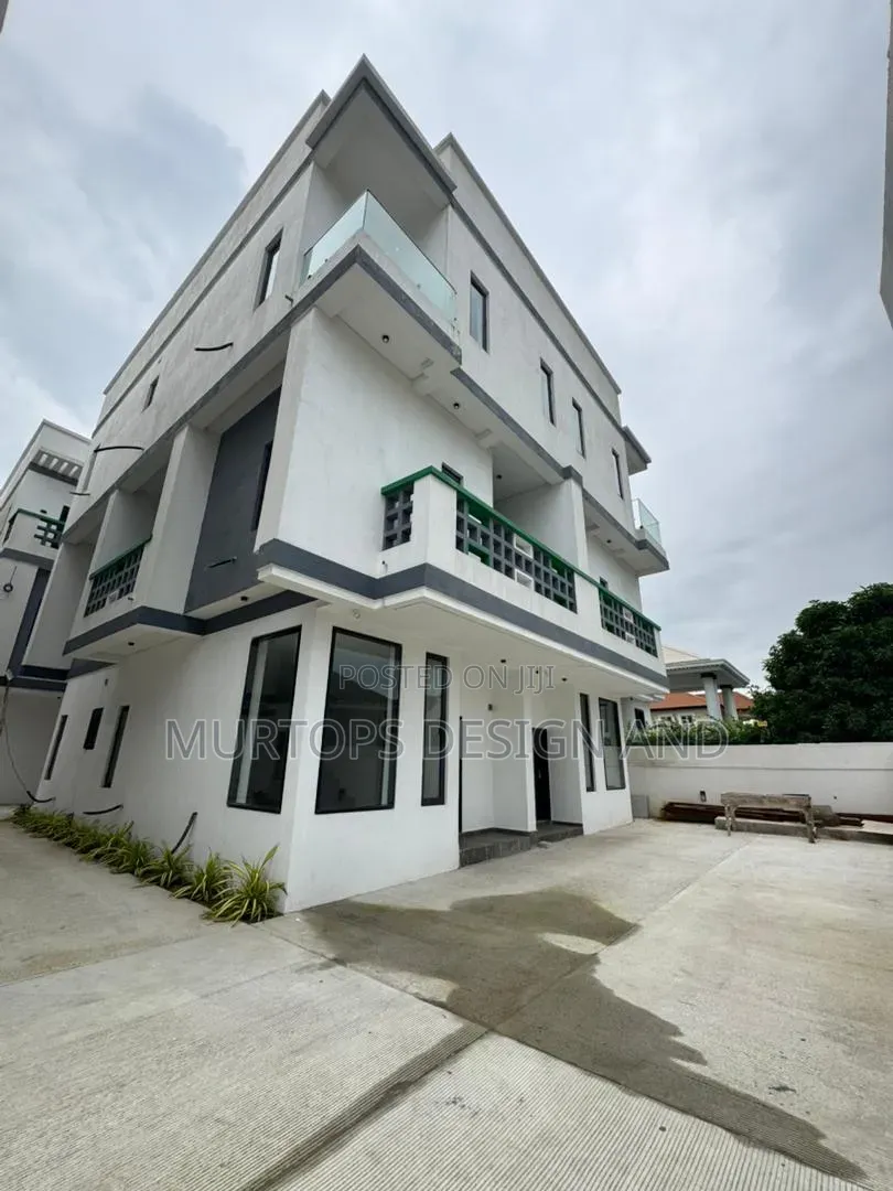 4bdrm Duplex in Lekki Phase 1 for sale in Lekki Phase 1