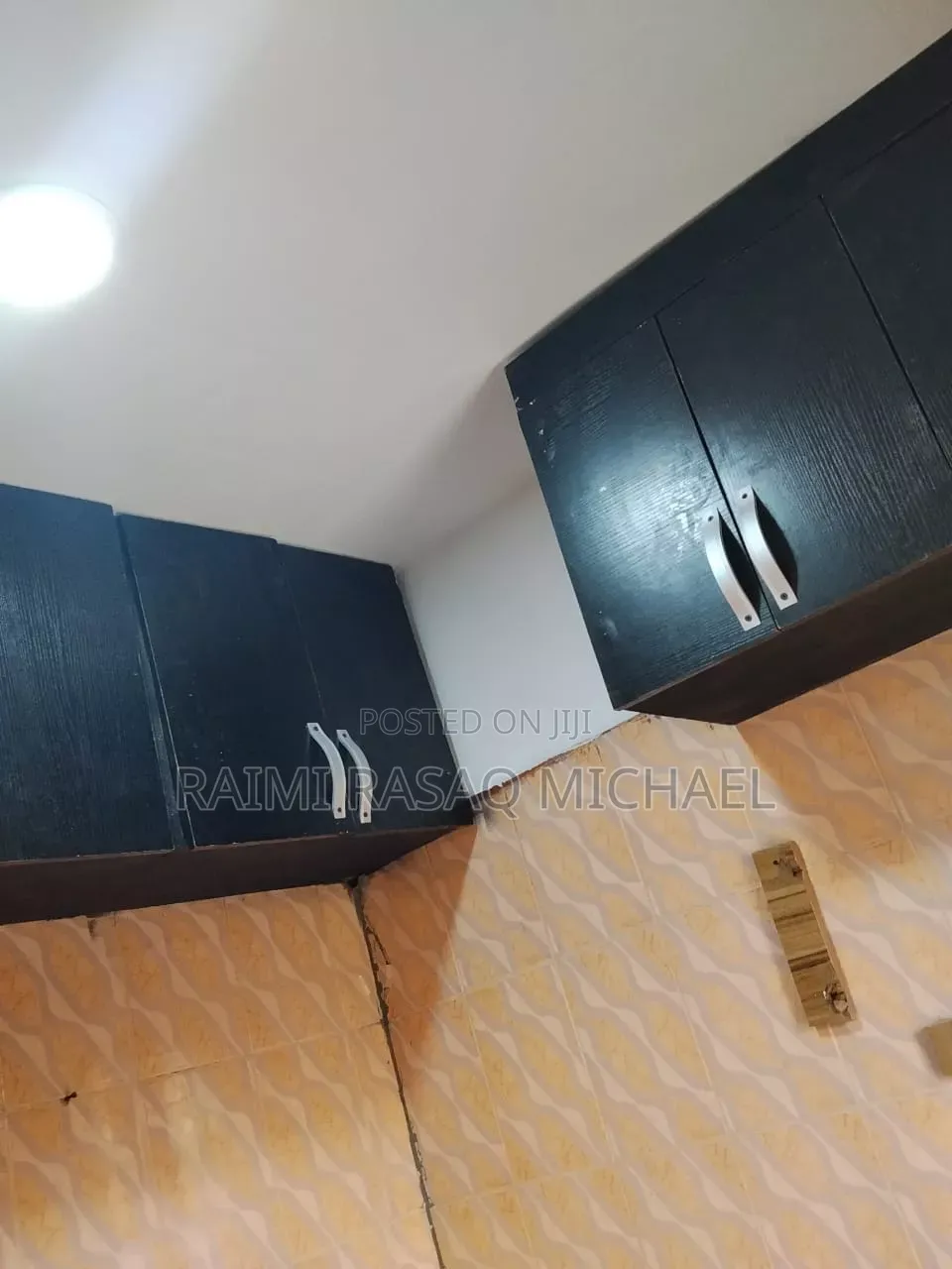Furnished Mini Flat in Adeba Estate, Lakowe for rent in Lakowe