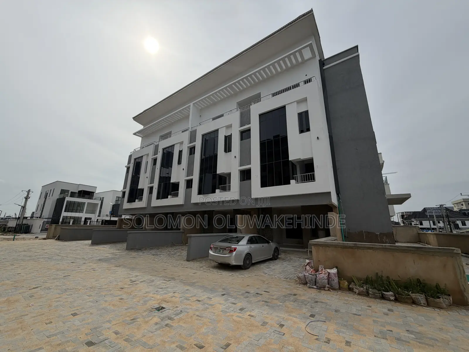 4 Bedroom Detached Duplex for Sale in Lekki Phase 1 in Lekki Phase 1