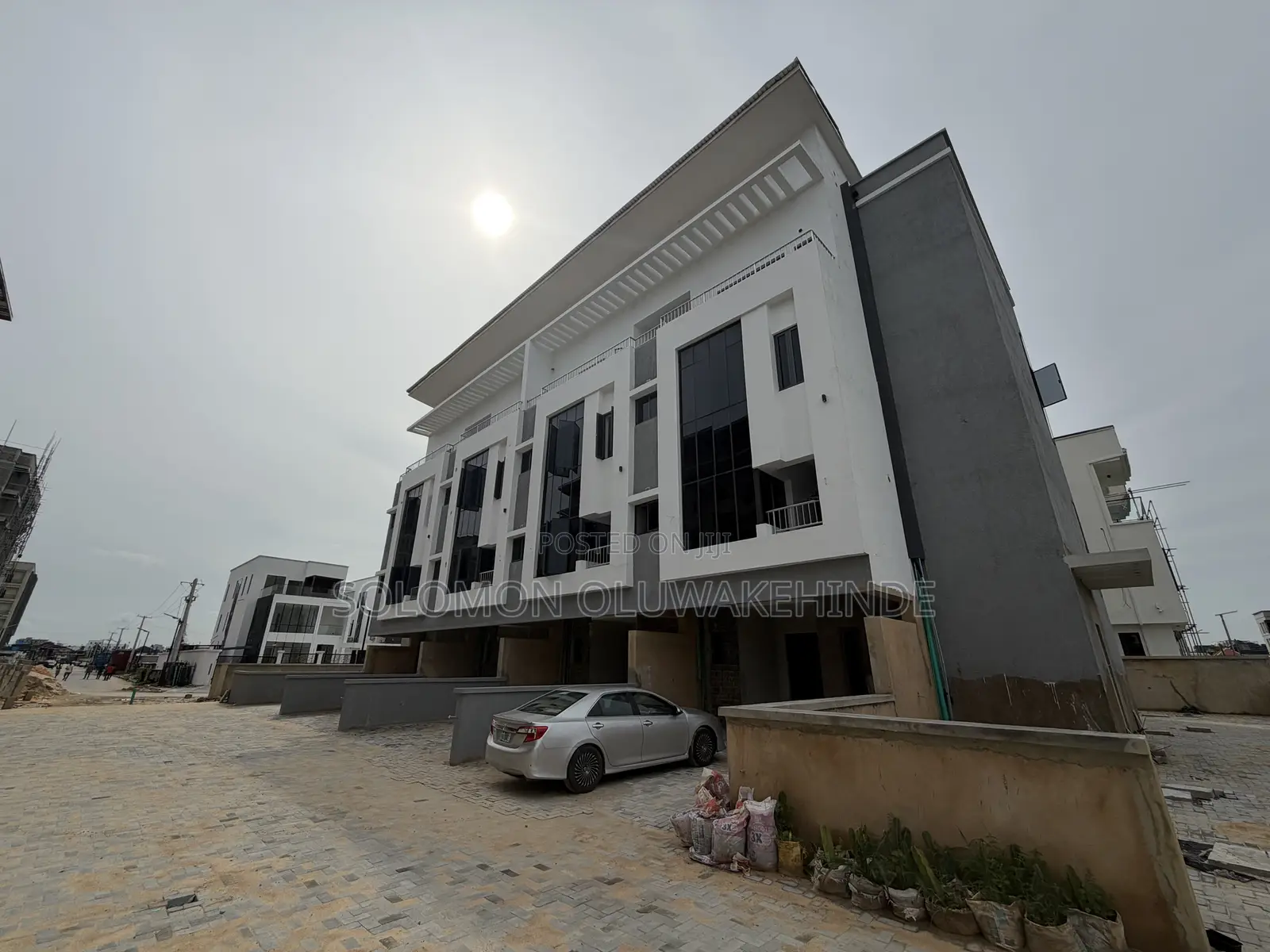 4 Bedroom Penthouse in Lekki Phase 1