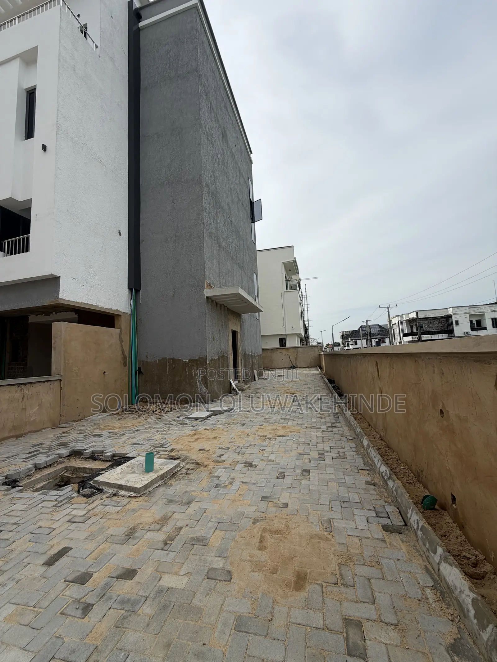 4 Bedroom Penthouse in Lekki Phase 1
