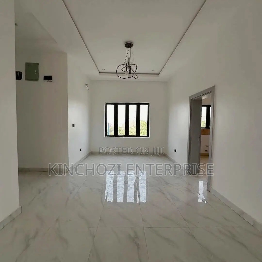 3bdrm Duplex in Apo Abuja, Zone B for rent in Zone B