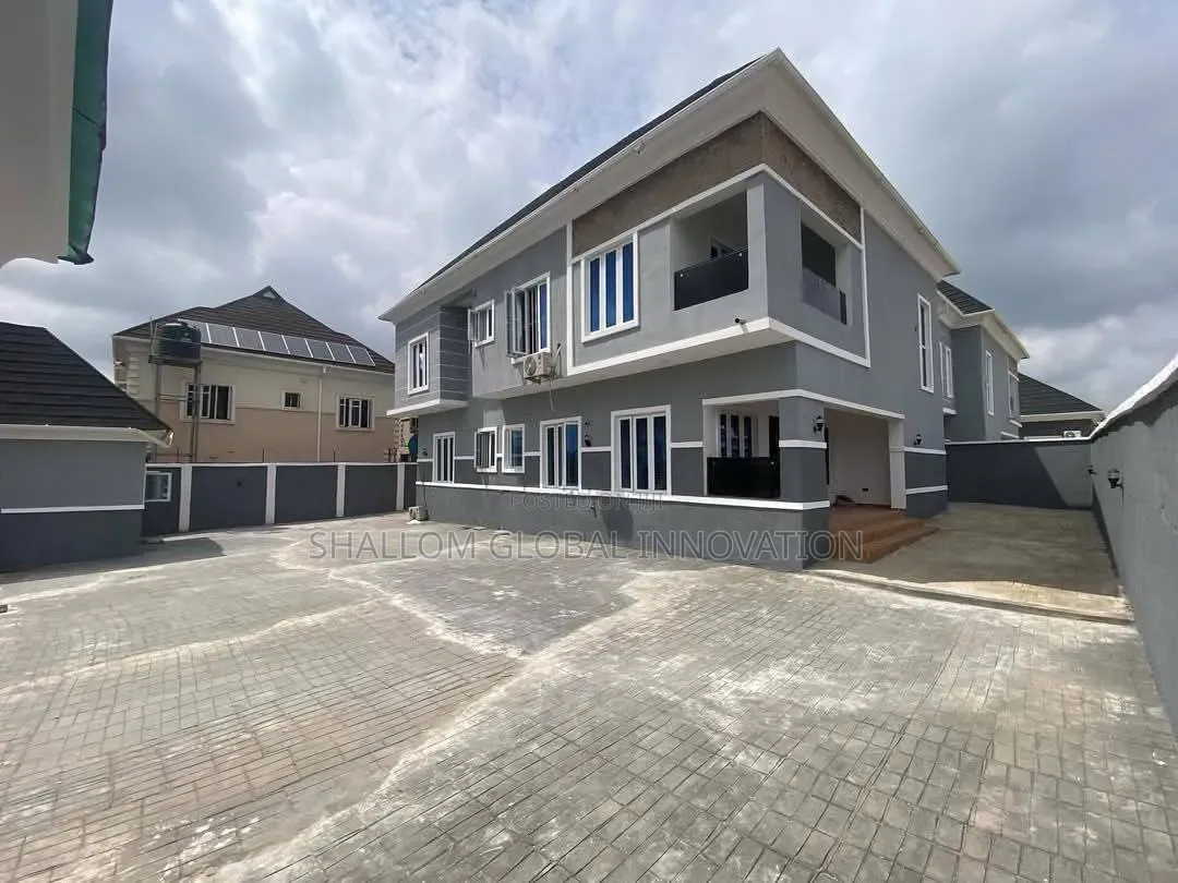 4bdrm Duplex in Nihort, Jericho for sale in Jericho