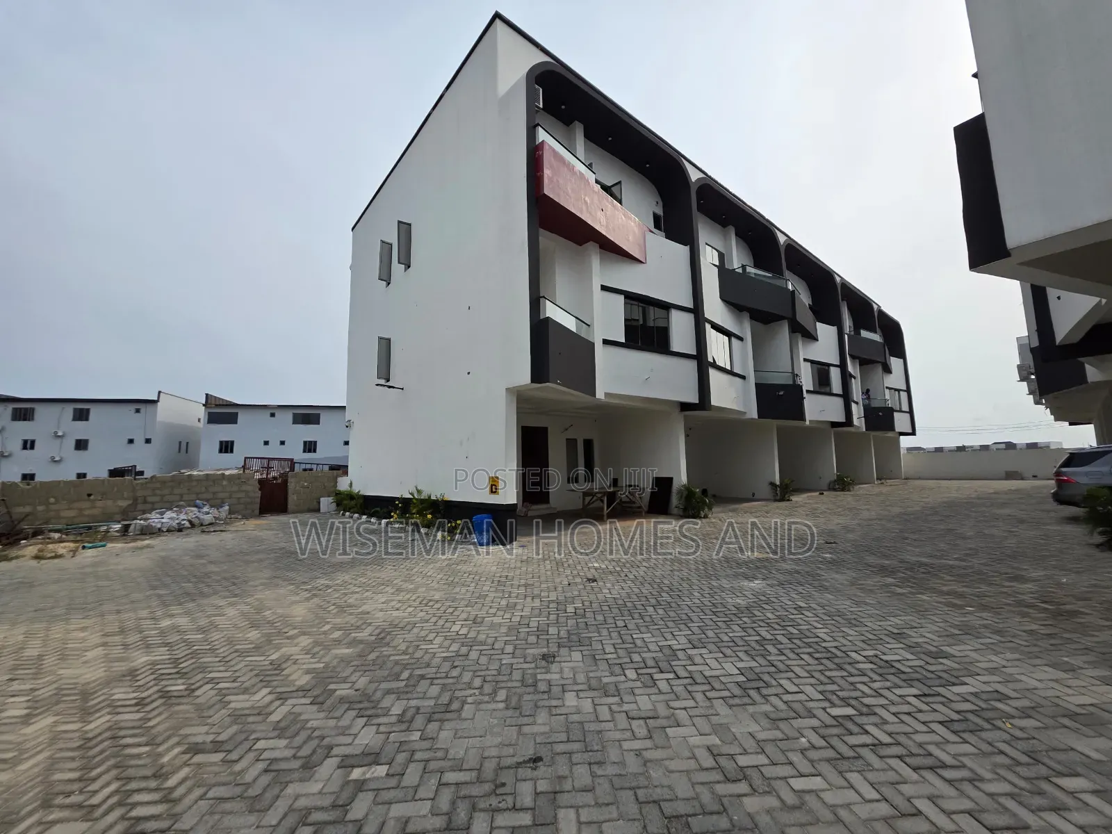 4bdrm Duplex in Orchid Road Lekki for rent in Lekki Expressway