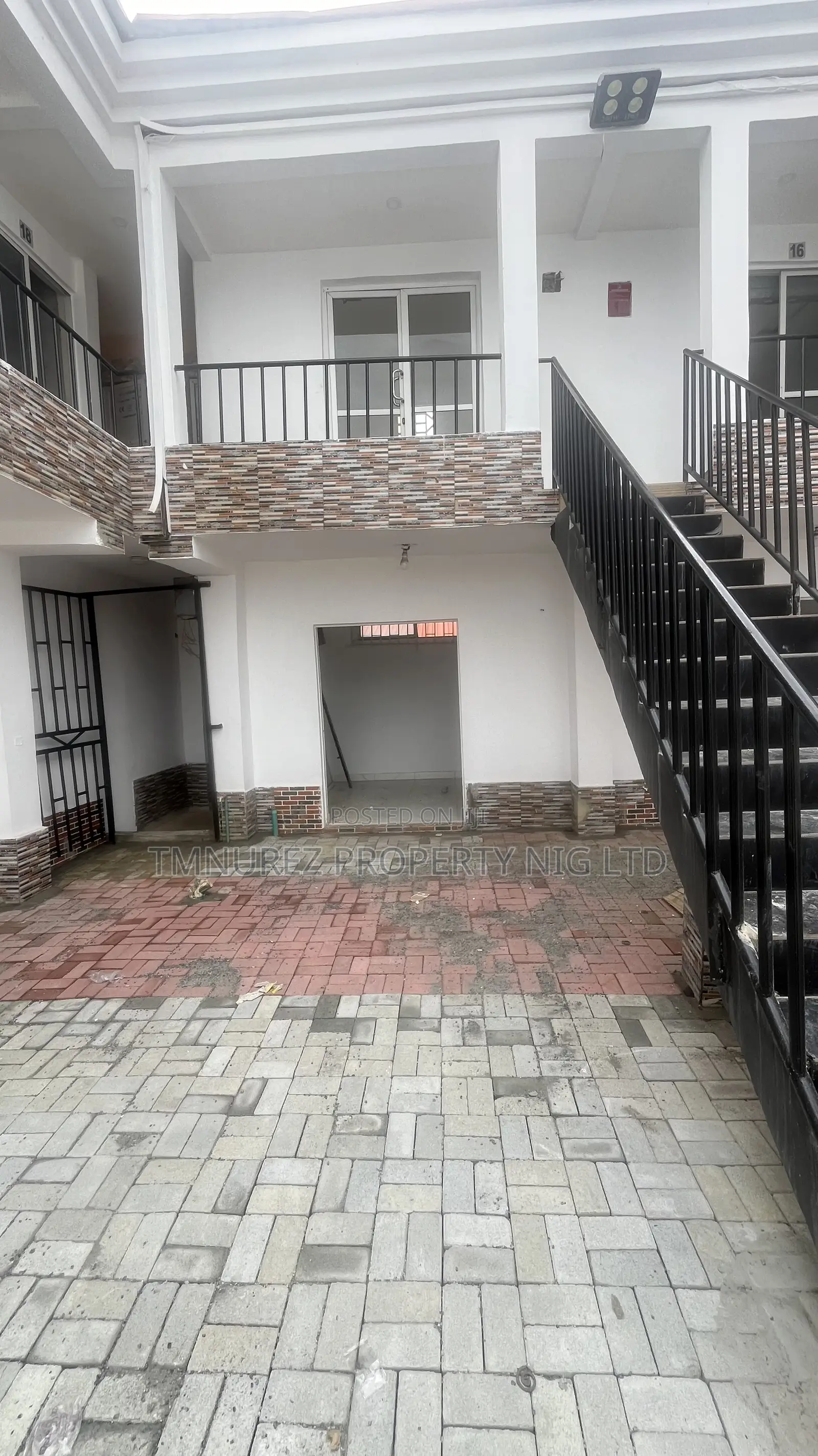 Shop for Rent in Sangotedo