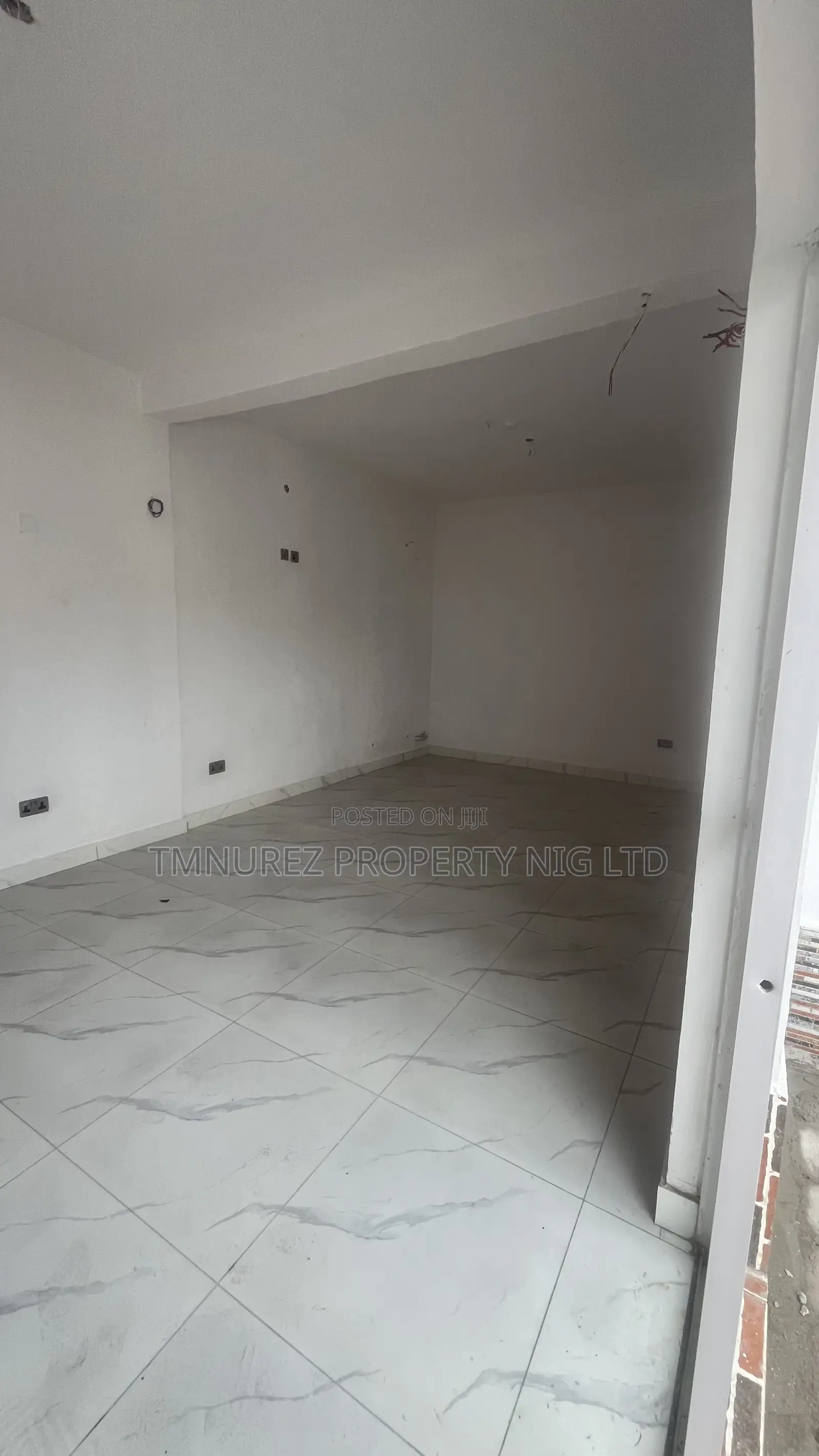 Shop for Rent in Sangotedo
