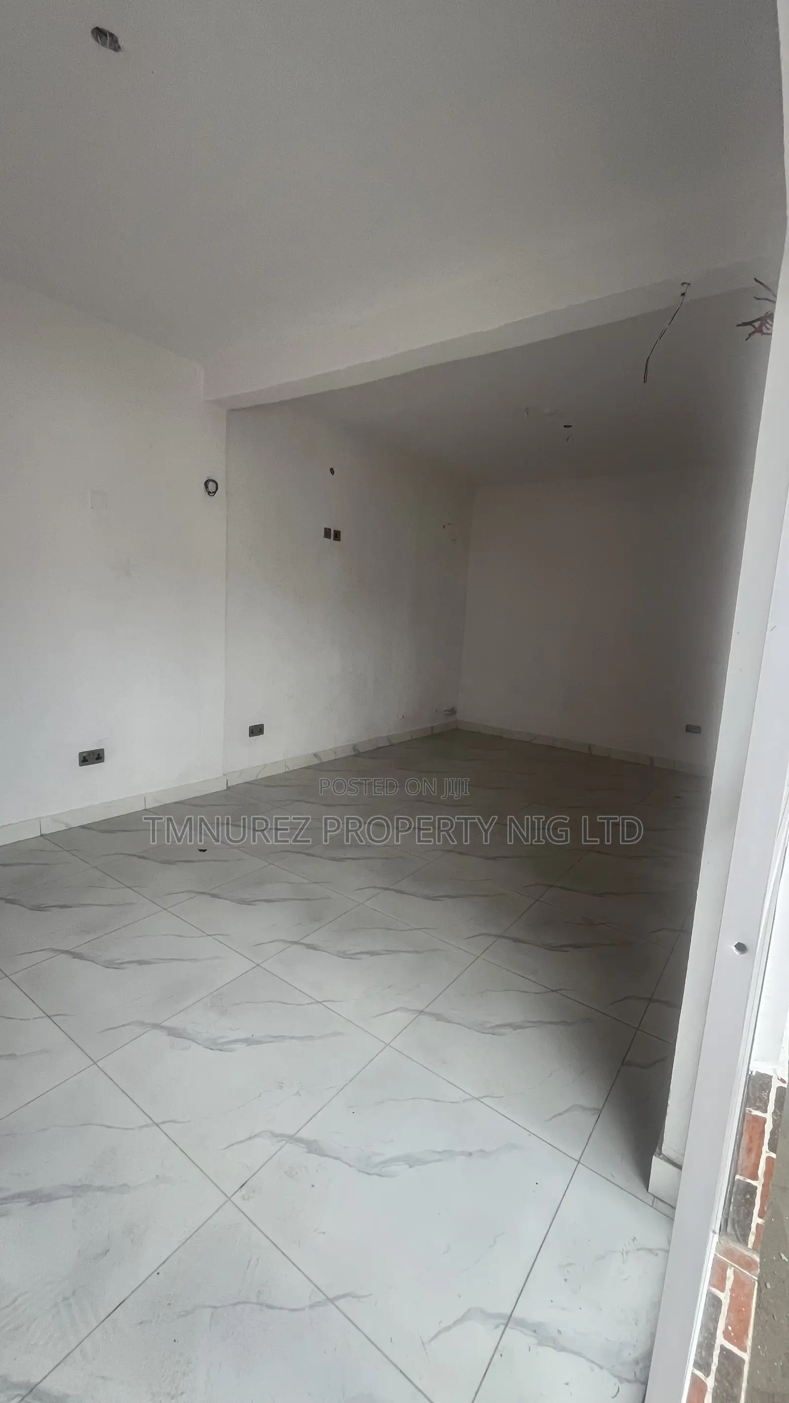 Shop for Rent in Sangotedo