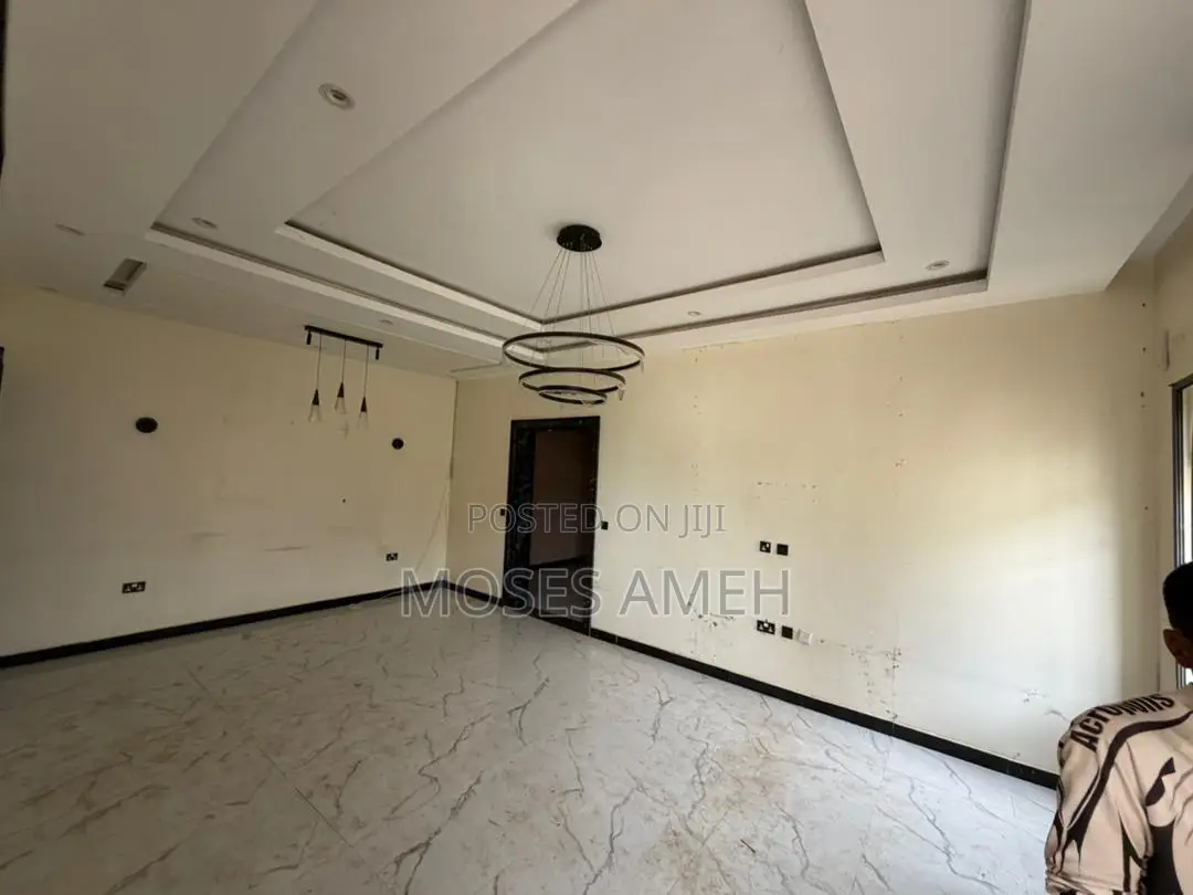 3bdrm Block of Flats in Jahi for rent in Jahi