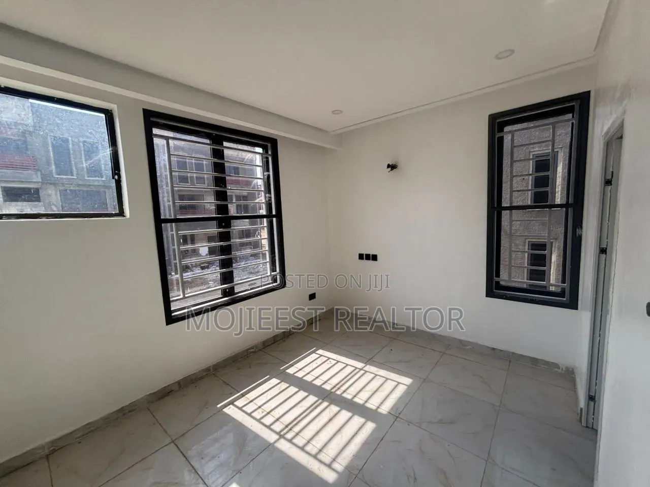 2bdrm Block of Flats in New Site, FHA for sale in FHA