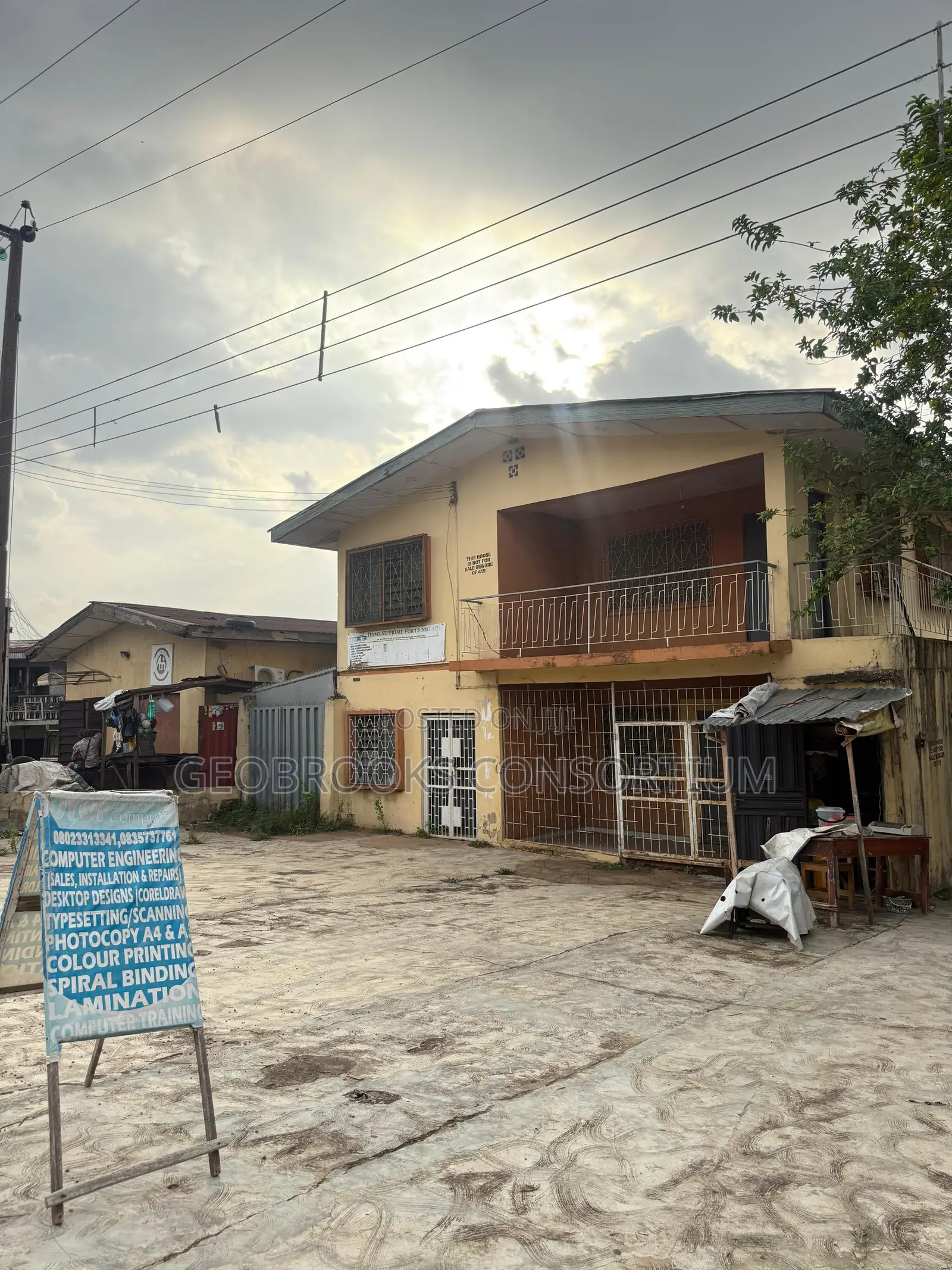 Spacious Storey Building on 620sqm Along Liberty Road, Ring Road. in Rind Road