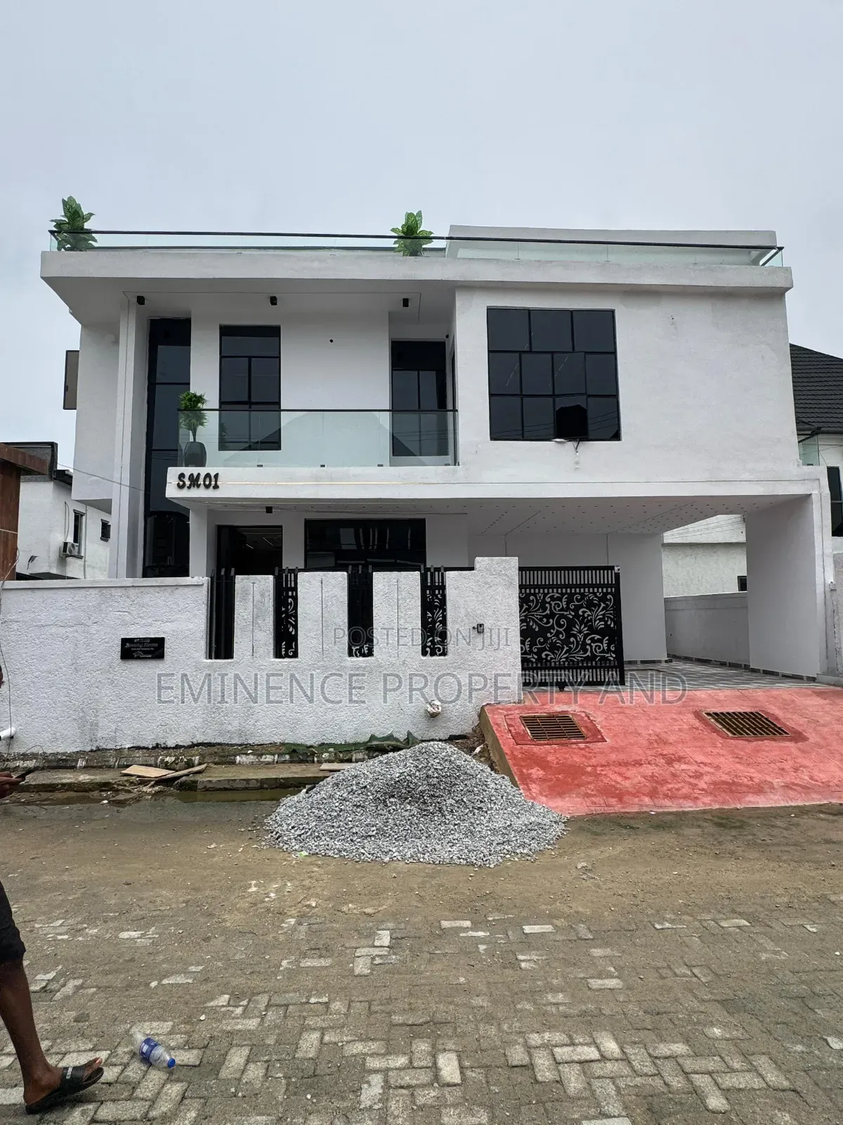 4bdrm Duplex in Ikota for sale in Ikota