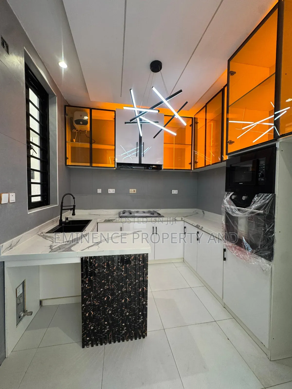 4bdrm Duplex in Ikota for sale in Ikota