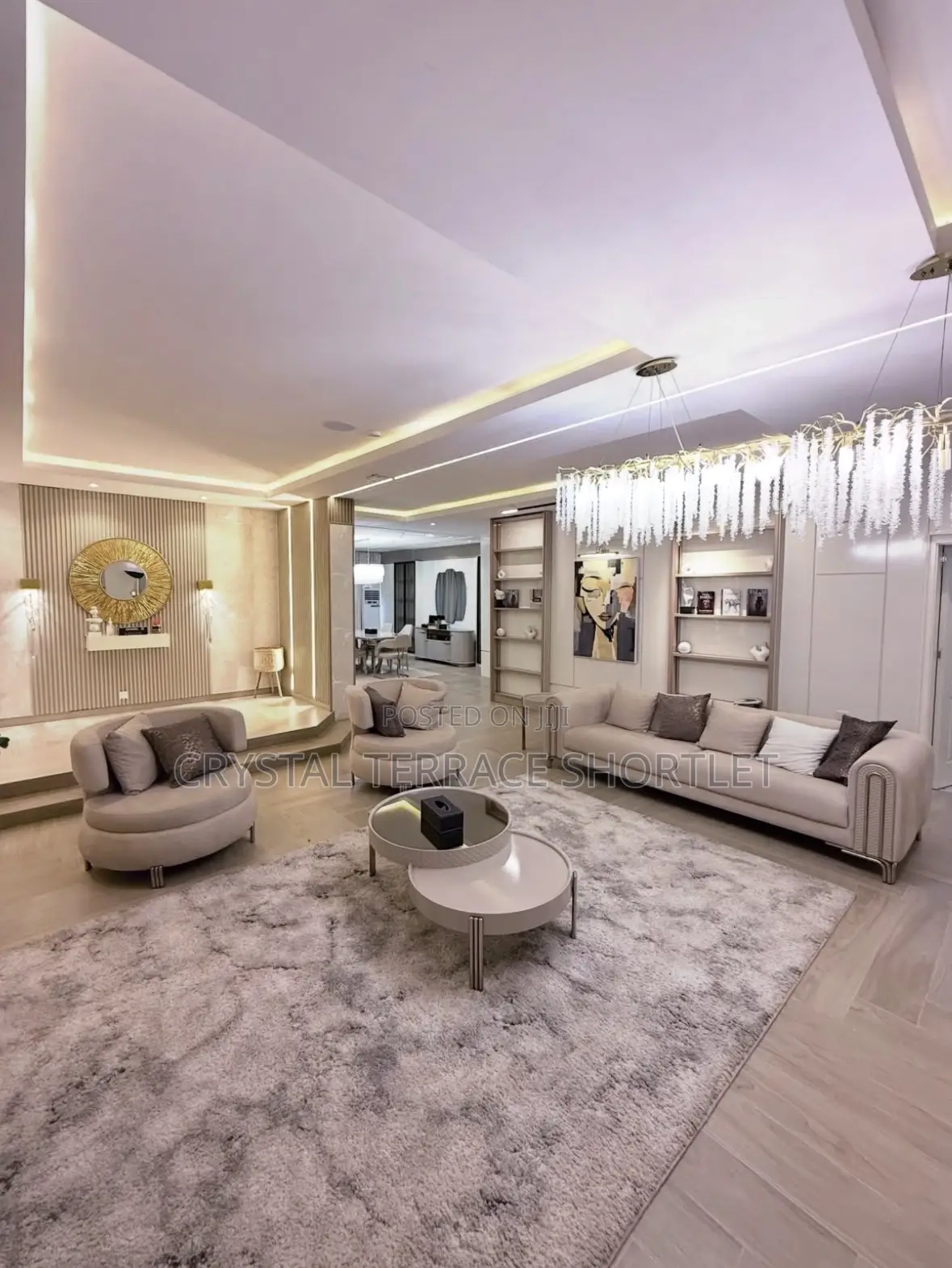 Luxurious 4 Bedroom Apartment Shortlet in Lekki Phase 1