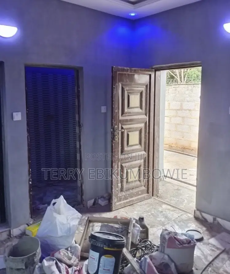 Studio Apartment in Selfcontain, Apo District for rent in Apo District
