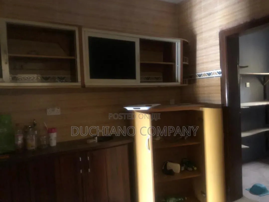 4bdrm Duplex in Omole Phase 2 for rent in Omole Phase 2