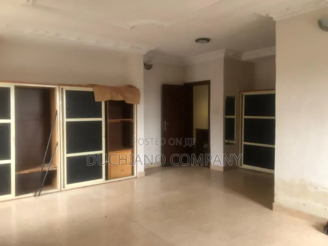 4bdrm Duplex in Omole Phase 2 for rent in Omole Phase 2