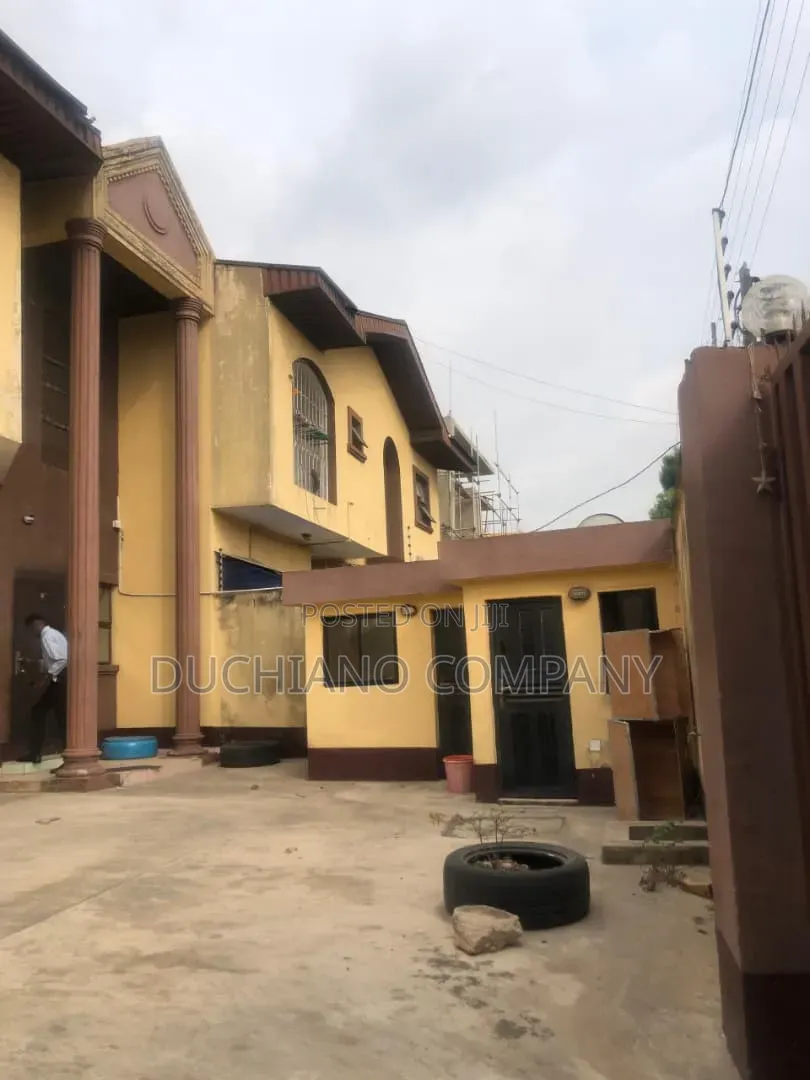 4bdrm Duplex in Omole Phase 2 for rent in Omole Phase 2