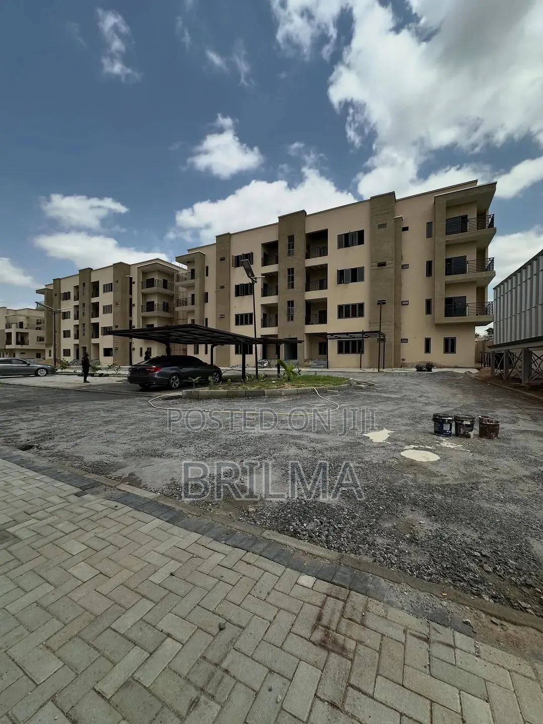 3bdrm Apartment in Apo Resettlement for sale in Apo Resettlement