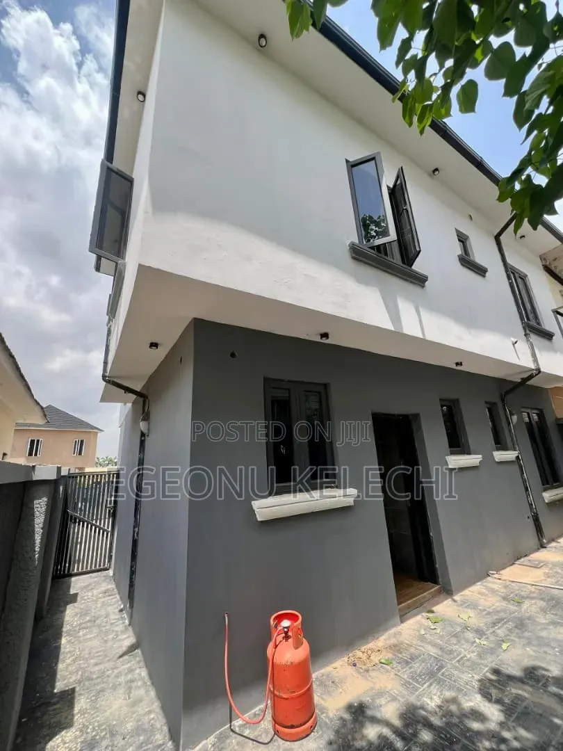 Furnished 4bdrm Duplex in Kubwa for sale in Kubwa