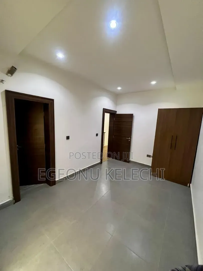 Furnished 4bdrm Duplex in Kubwa for sale in Kubwa