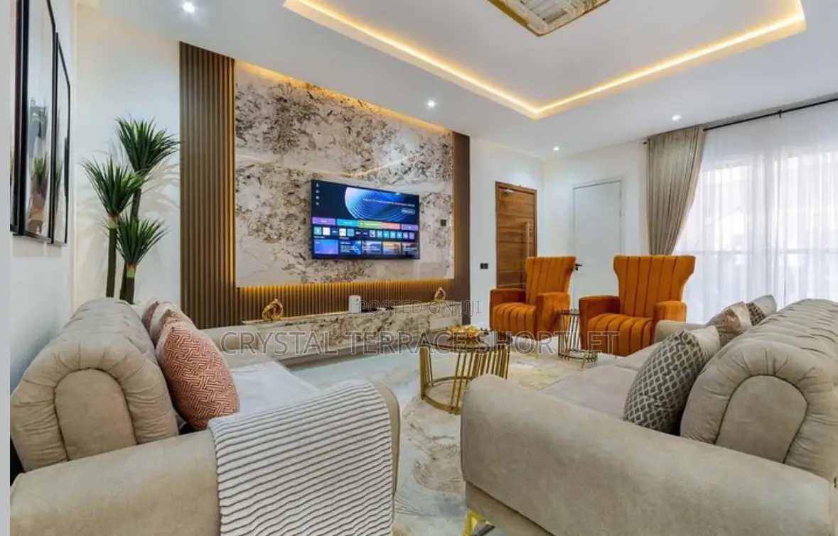 Classic Two Bedroom Apartment Shortlet in Lekki Phase 1