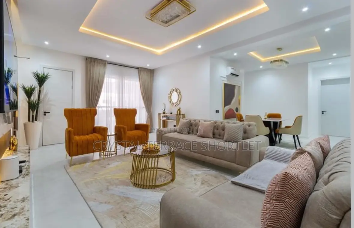 Classic Two Bedroom Apartment Shortlet in Lekki Phase 1
