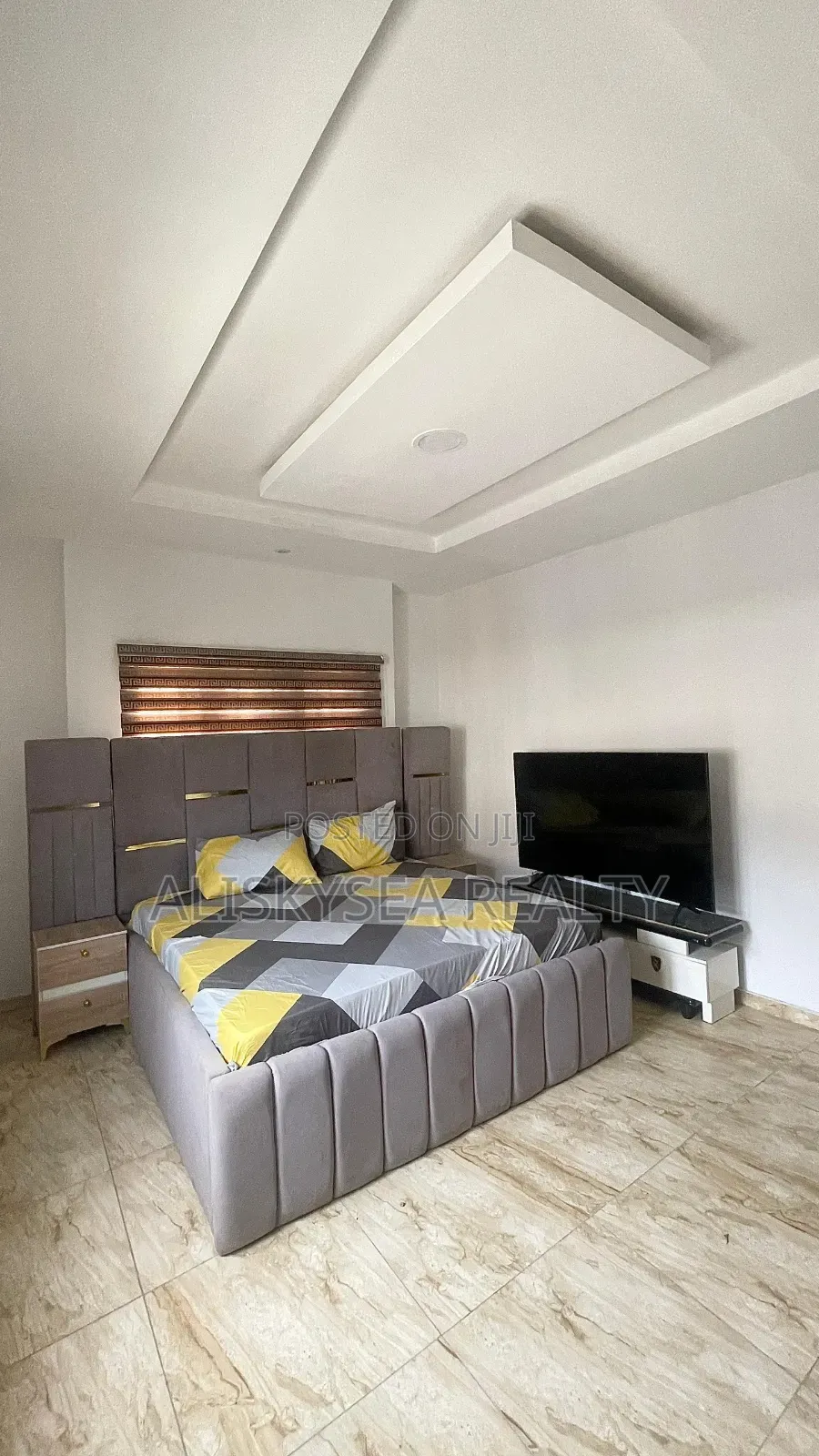 Furnished 5bdrm House in Chevron for rent in Chevron