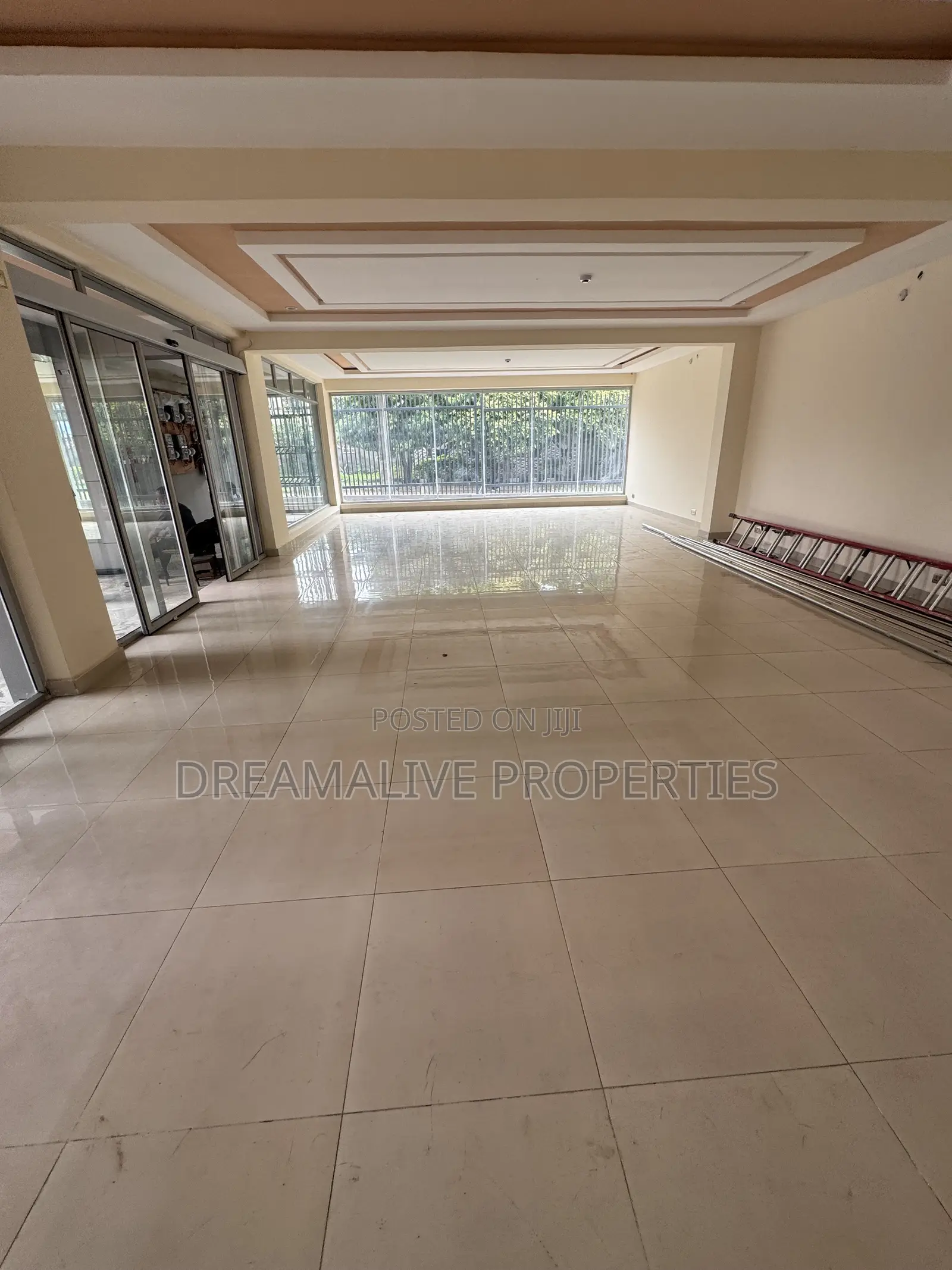 86 Square Metre Plaza Space in Gwarinpa