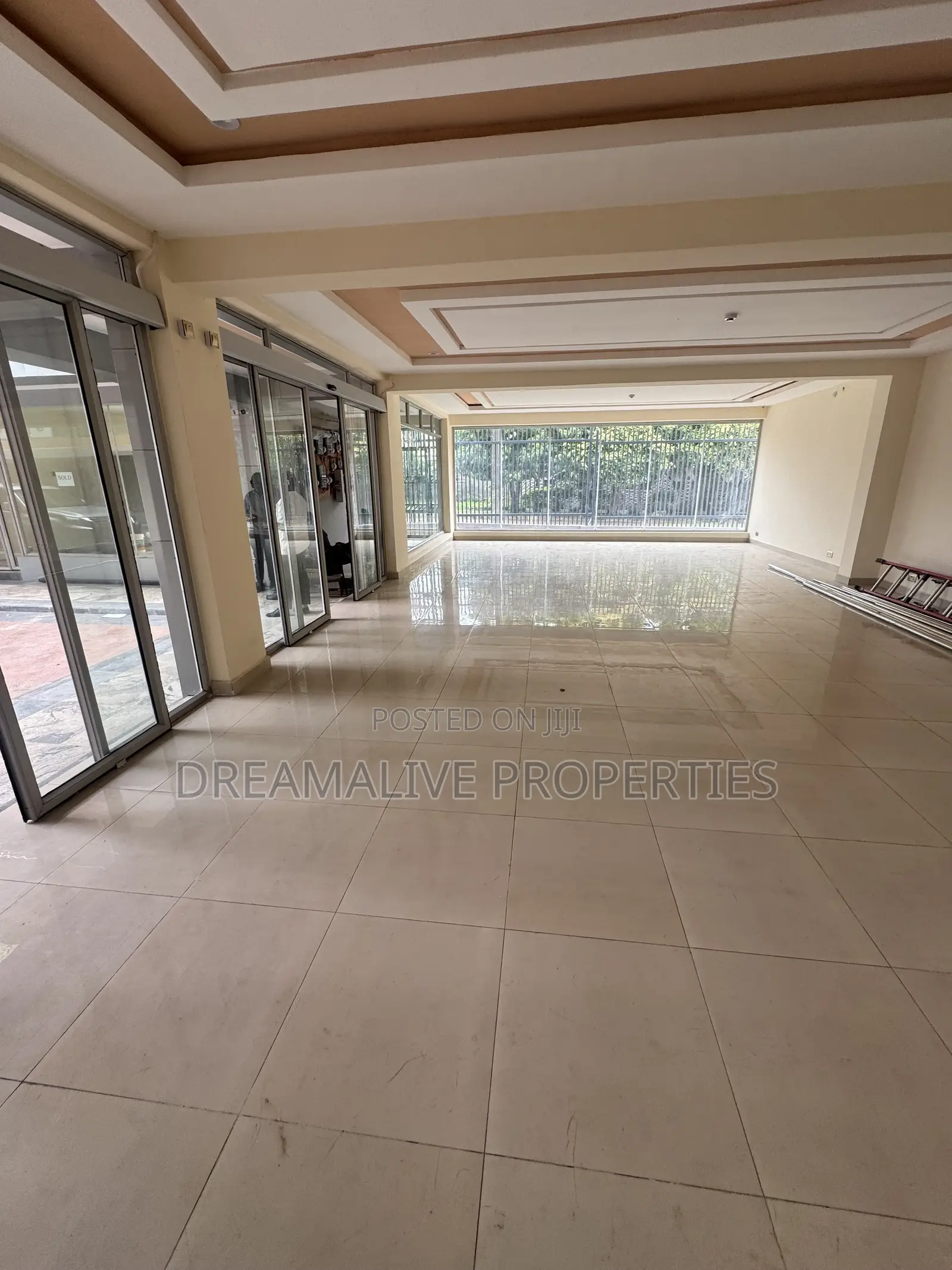 86 Square Metre Plaza Space in Gwarinpa
