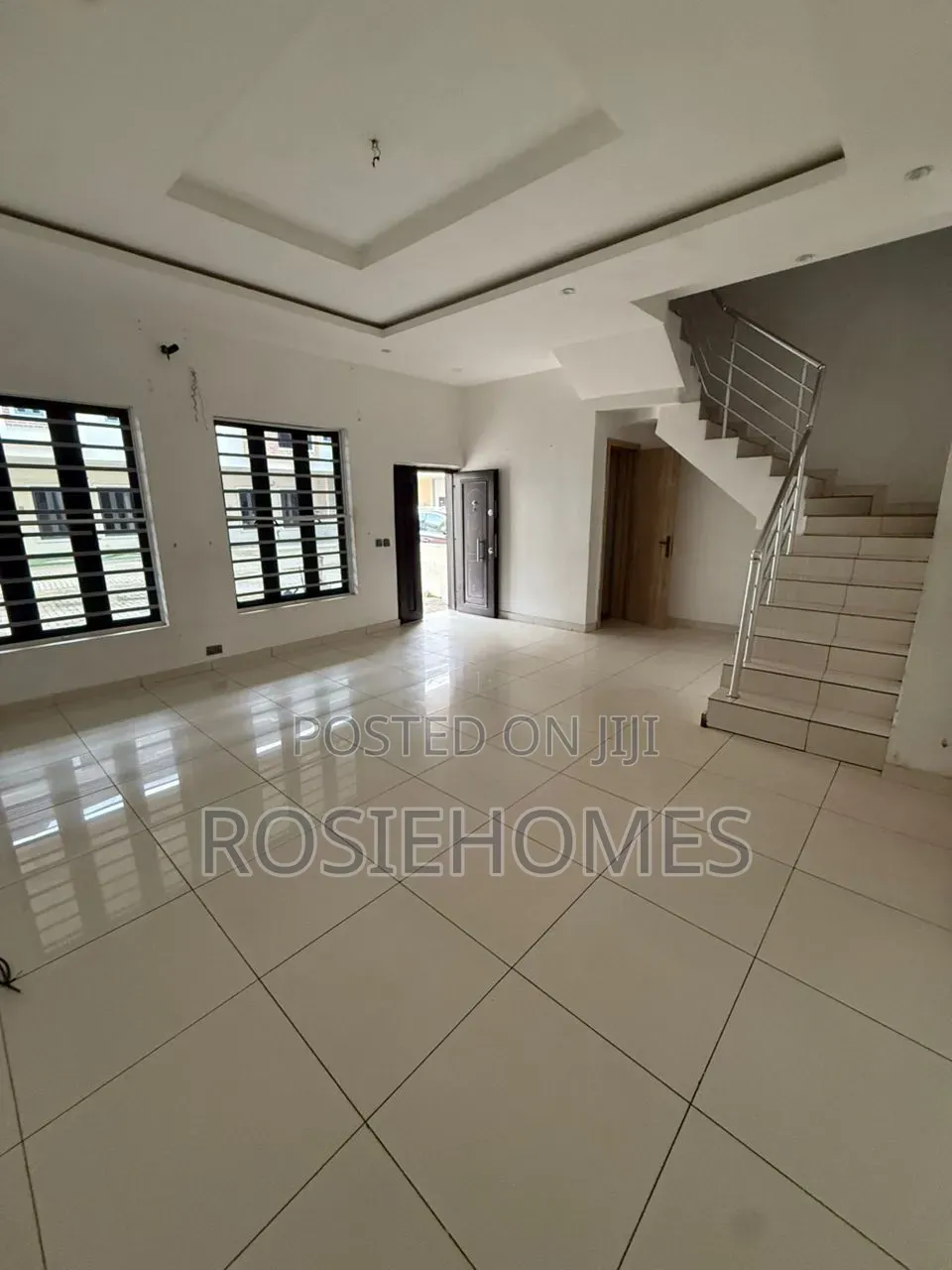 4bdrm Duplex in Ikota Gra for rent in Ikota