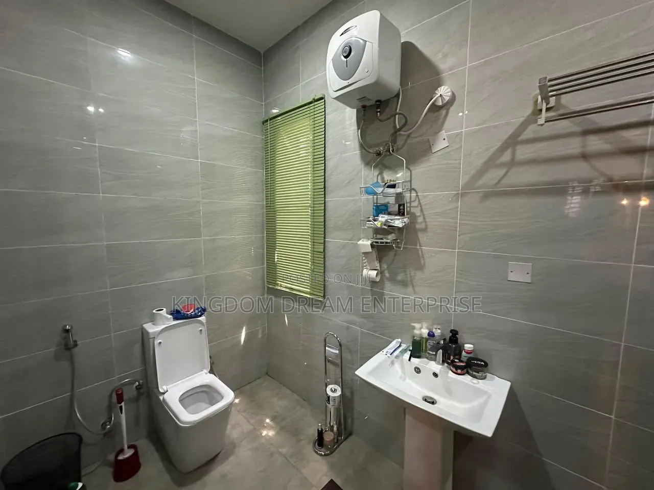 2bdrm Block of Flats in Lekki Phase 1 for rent in Lekki Phase 1