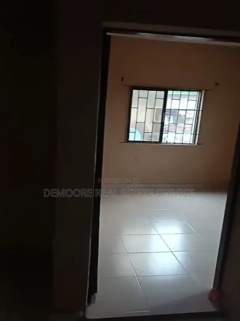 3bdrm Apartment in Okeafa for rent in Oke-Afa
