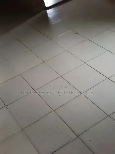 3bdrm Apartment in Okeafa for rent in Oke-Afa