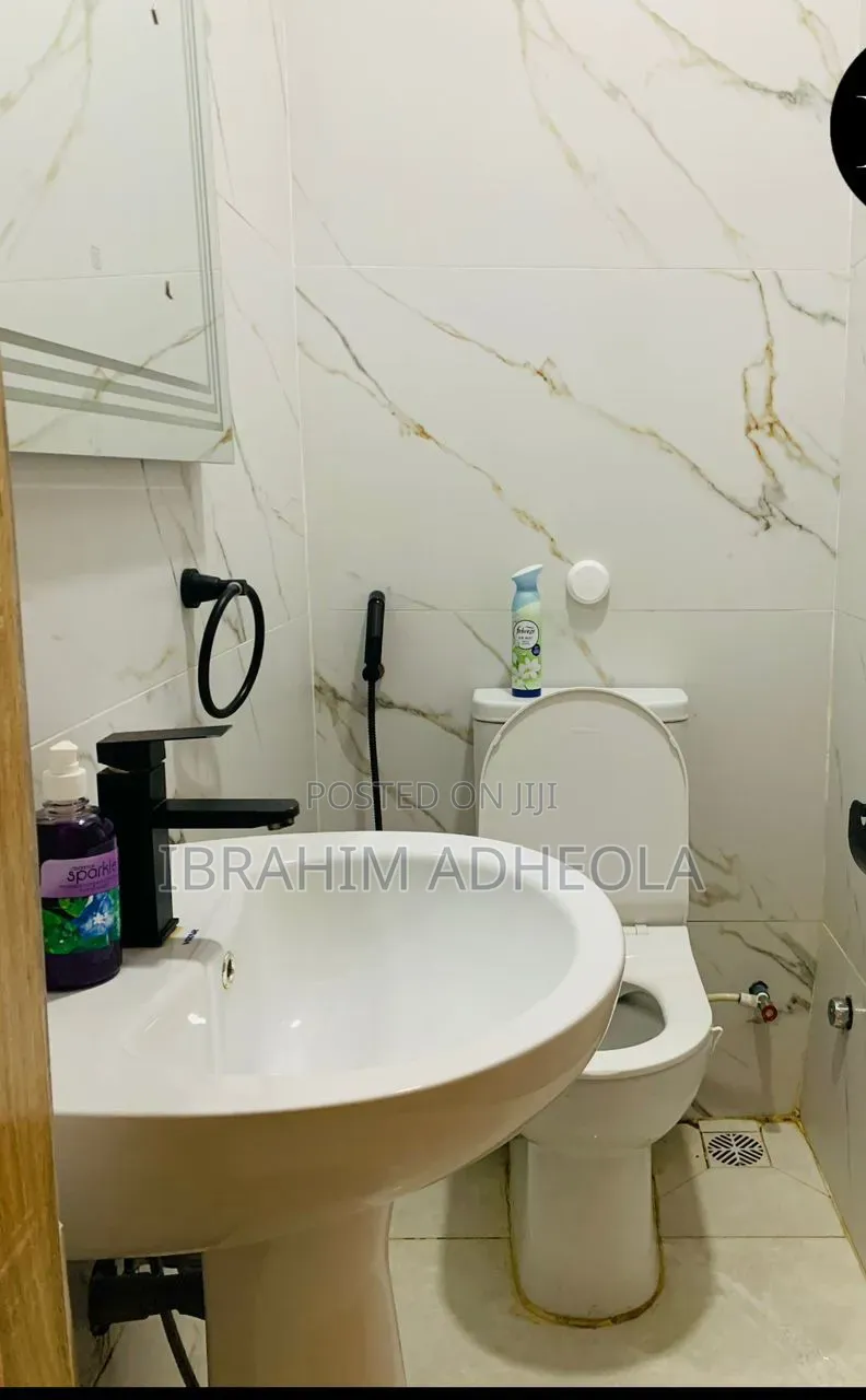 2bdrm Apartment in Ikate Extension for sale in Ikate