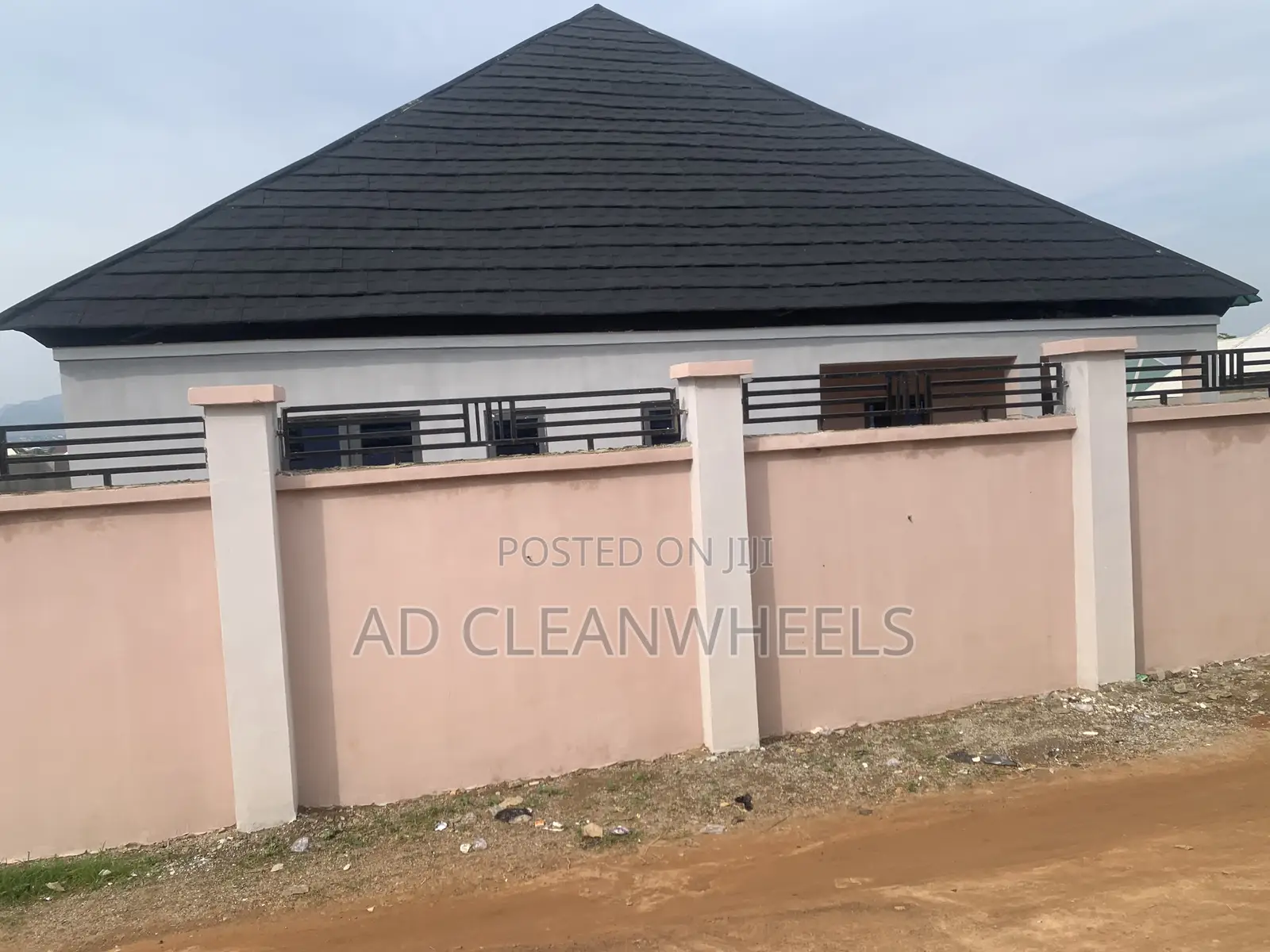 New Building Well in Suite in Dei-Dei