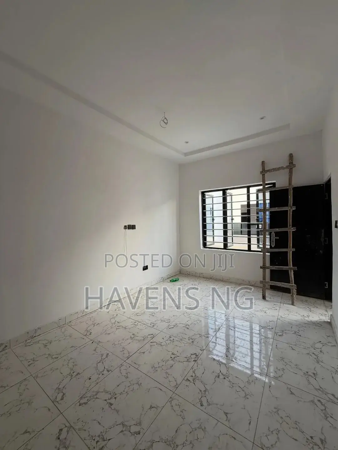 2bdrm Duplex in Lekki Phase 2 for sale in Lekki Phase 2