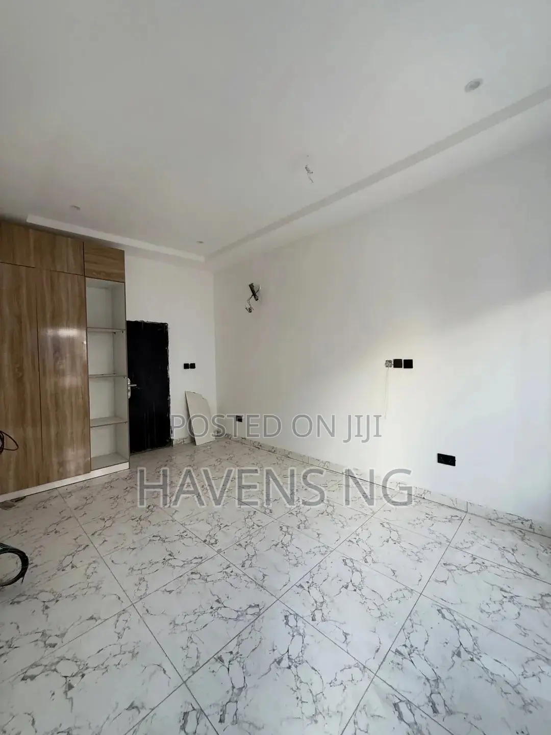 2bdrm Duplex in Lekki Phase 2 for sale in Lekki Phase 2