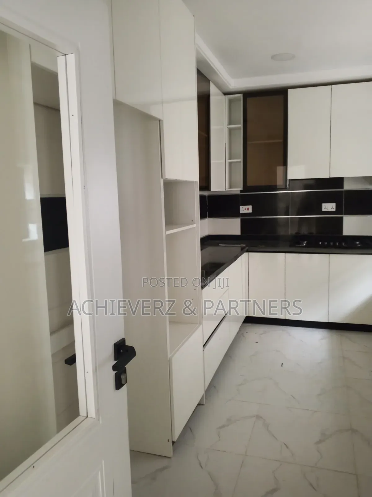 4bdrm Duplex in Katampe Extension for sale in Katampe Extension