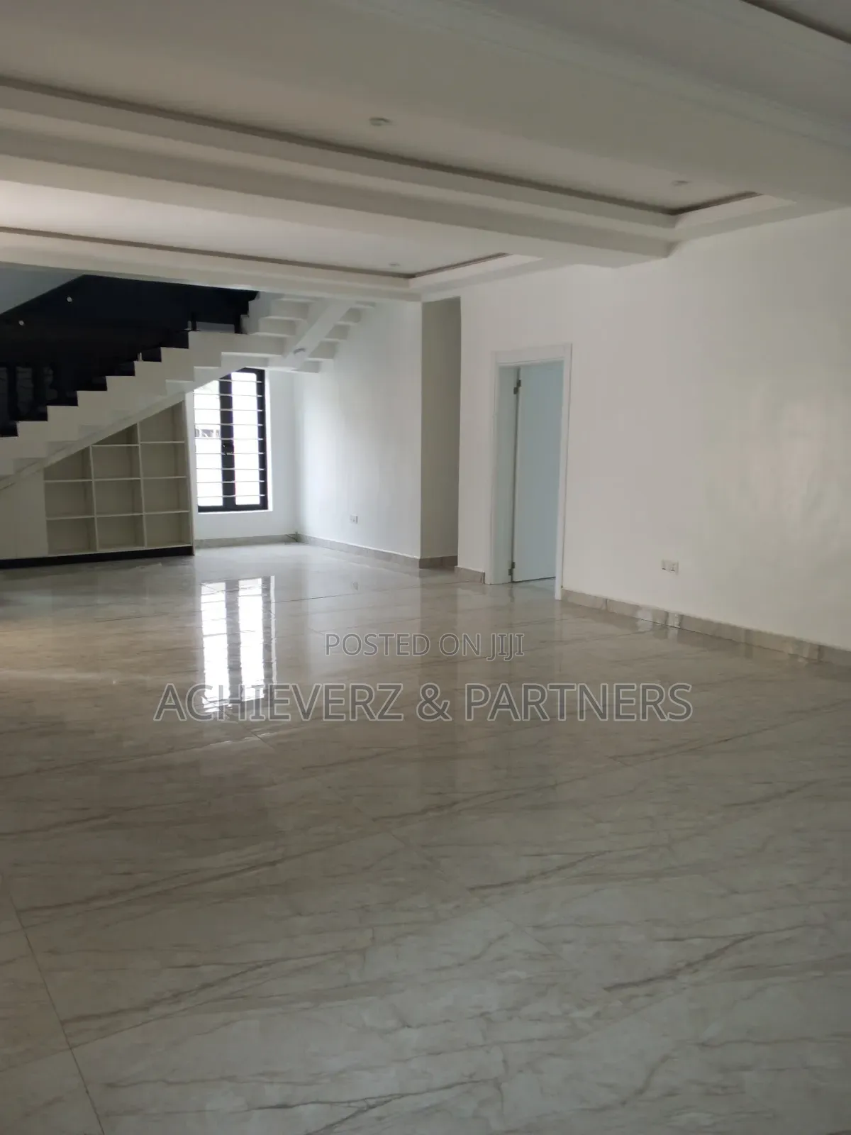 4bdrm Duplex in Katampe Extension for sale in Katampe Extension