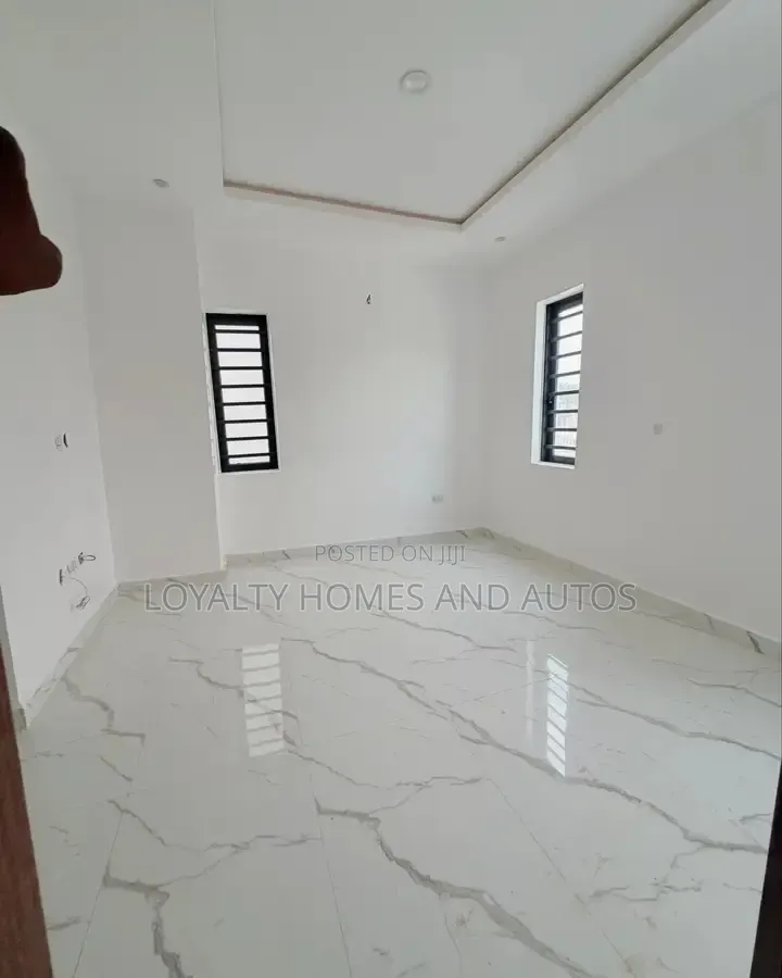 4bdrm House in Opebi for sale in Opebi